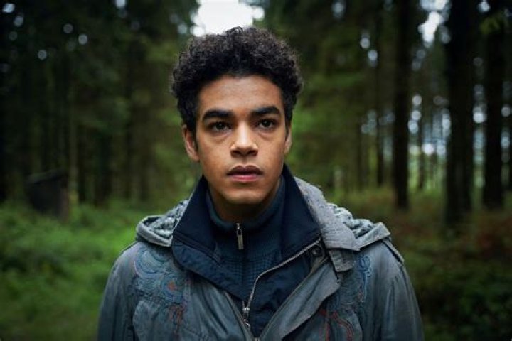 Amir Wilson Paid Tribute To His Father As He Remembers Him As A Hero