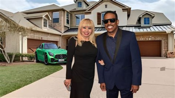Dive Into The Life Of Charlie Wilson's Wife