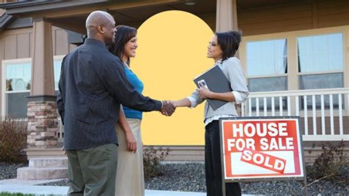 Do real estate agents give kickbacks to buyers?