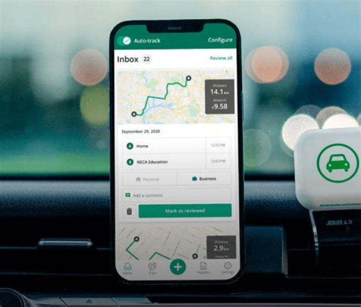 Is paying for parking at work tax deductible?