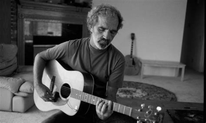 J.J. Cale Biography, Age, Height, Wife, Net Worth, Family