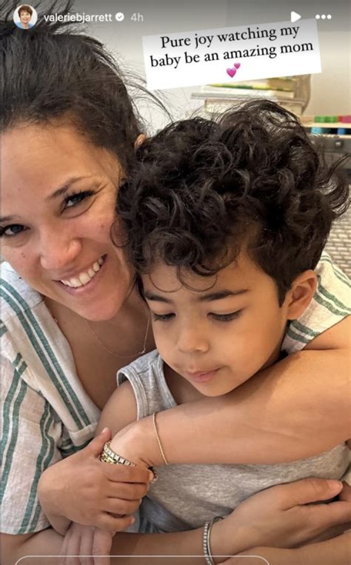 Laura Jarrett And Valerie Jarrett's Mother-Daughter Bond