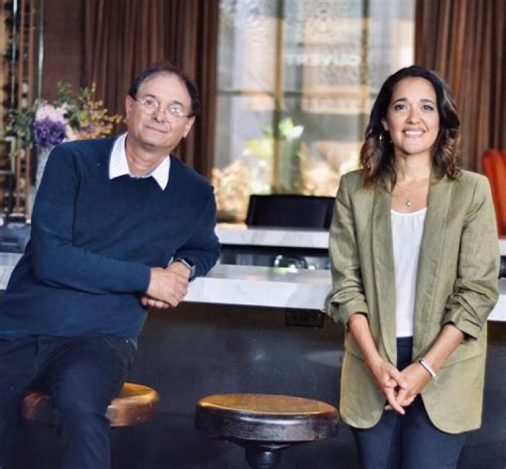 Sophie Fouron's Husband: Unveiling The Mystery