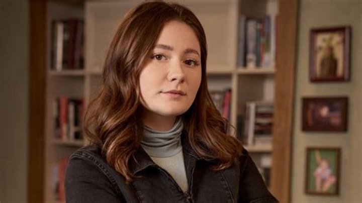 Uncover The Allure Of Emma Kenney: In-Depth Insights And Discoveries