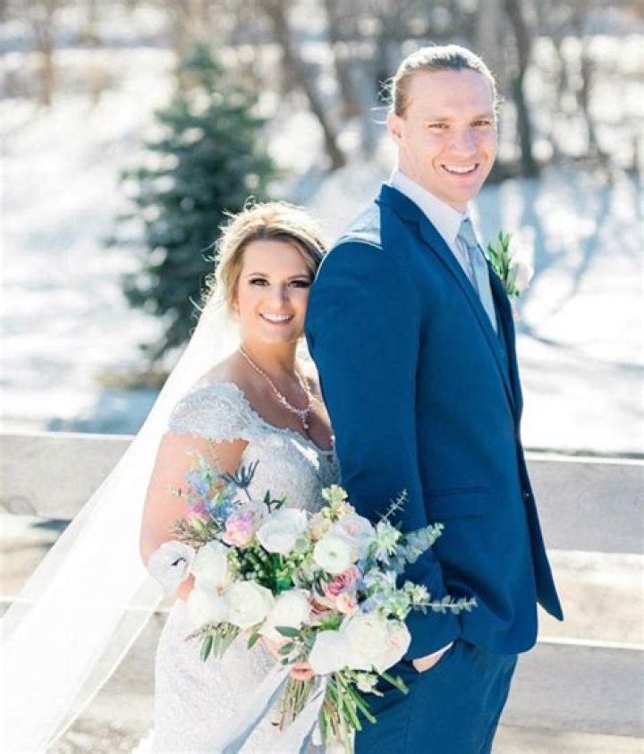 Unveiling The Enigmatic Life Of Andrew Van Ginkel's Wife