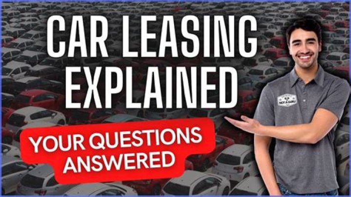 What does a car leasing consultant do?