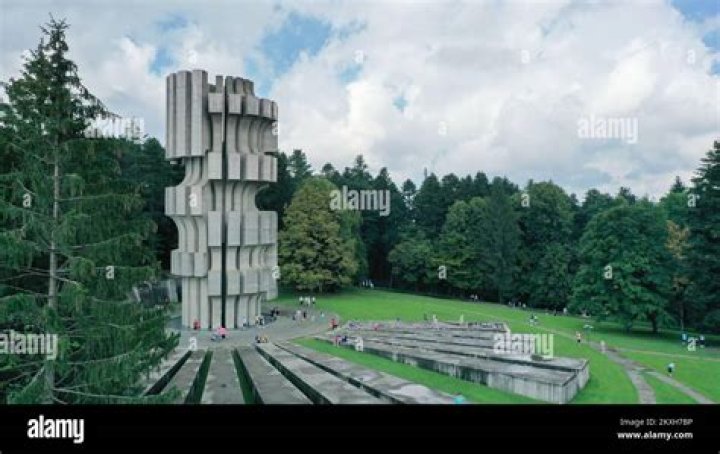 Why do people build a monument?